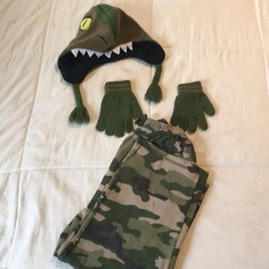 Boys dinosaur hat, gloves & pj pants